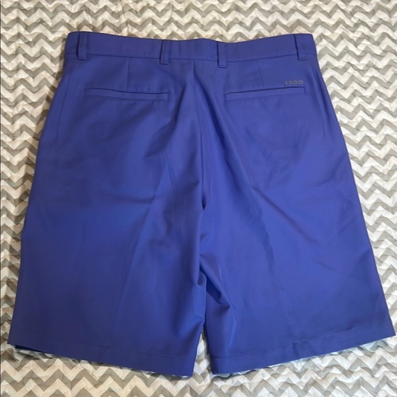 Izod Men's Purple Golf Shorts sz 33 - Picture 8 of 9